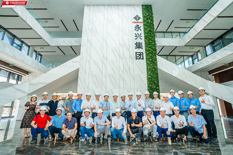 Đoàn doanh nghiệp tham quan nhà máy nhôm Yongxing 