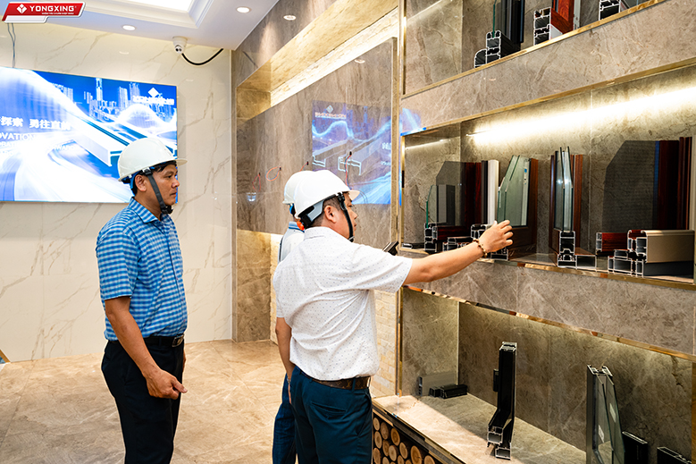 Đoàn doanh nghiệp tham quan nhà máy nhôm Yongxing  5