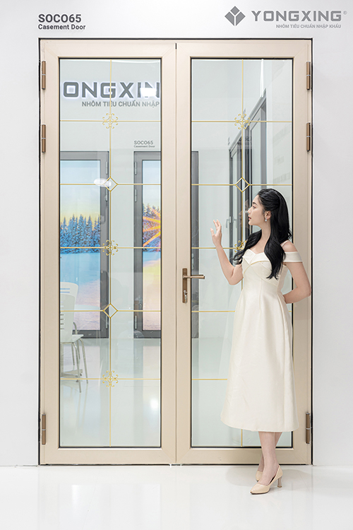 Cửa nhôm Soco65  nổi bật nhờ khả năng cách âm, cách nhiệt