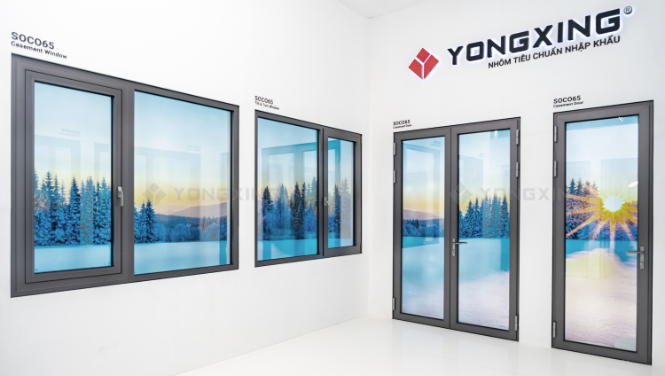 Cửa sổ mở quay Soco65 fluorocabon 1