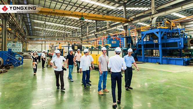 ĐOÀN DNSX CỬA NHÔM LÂM ĐỒNG THAM QUAN NHÀ MÁY NHÔM YONGXING  6